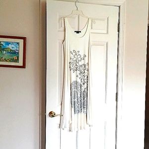Karen by Karen Kane cream/gray floral rayon sleeveless dress size S, hi/lo hem